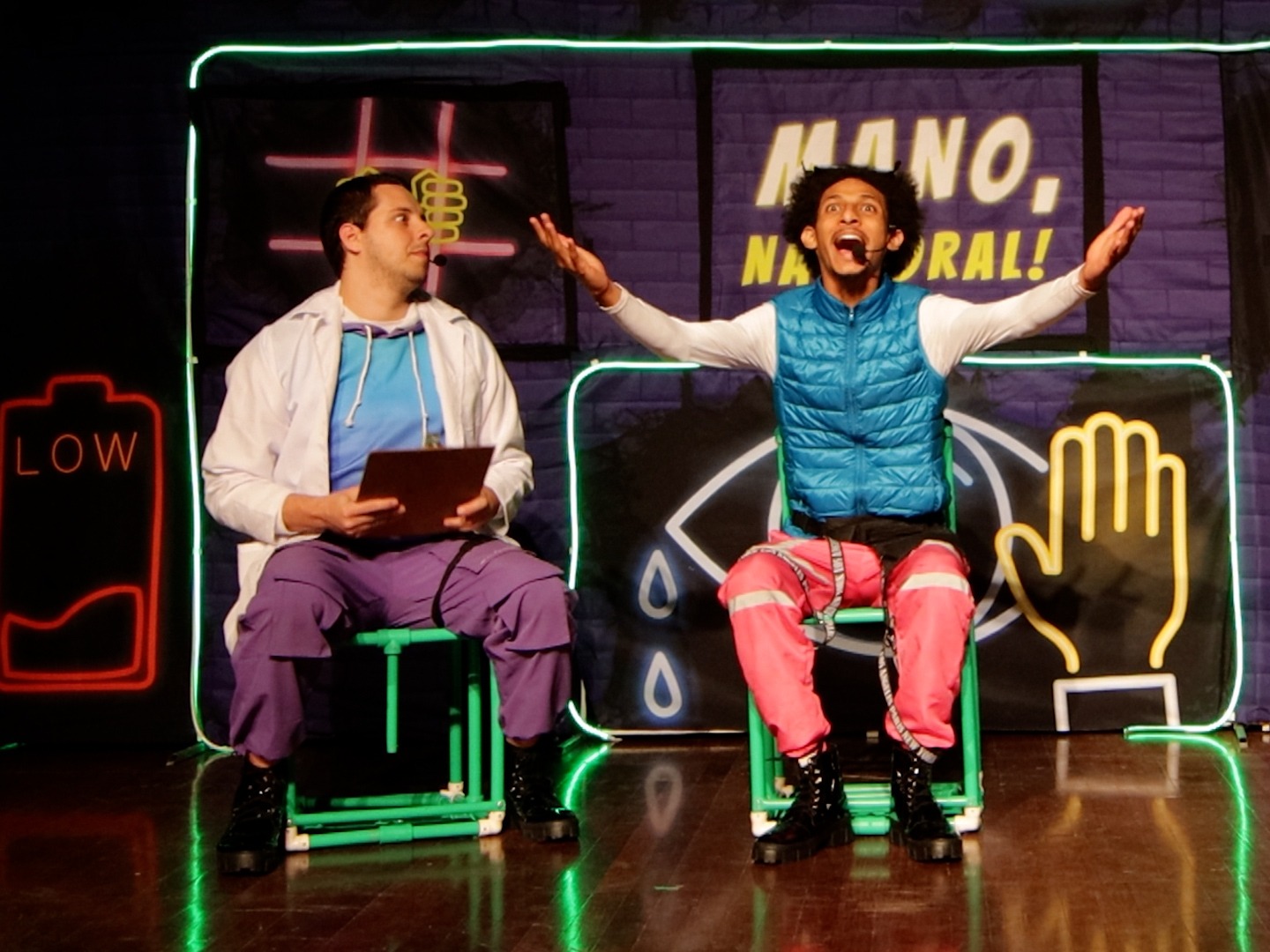 Palestra-Espetáculo em cena